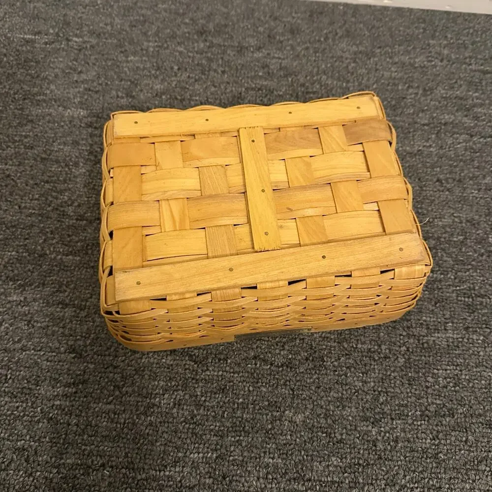 StoneWall Kitchen Storage Rectangle Picnic Basket with Metal Tag